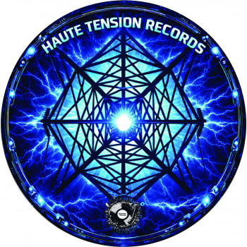 Haute Tension 10, vinyles des Bebert Brothers et Akouphen, Nilborg, Maddike. Macaron du vinyle freetekno.